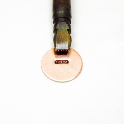 Line With Dots Single Stamp 138