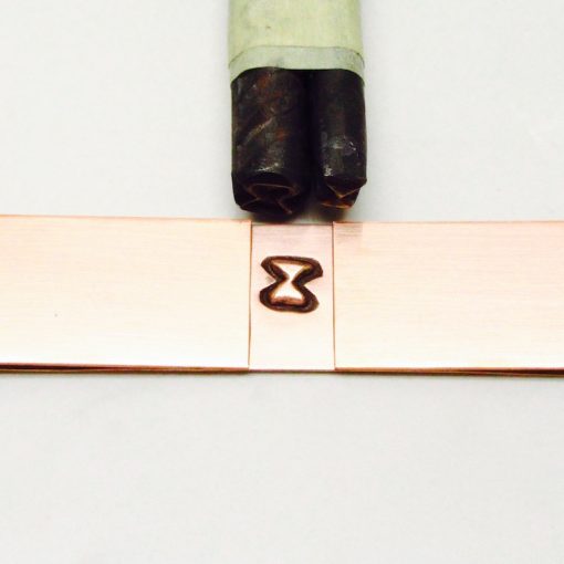 Hourglass Bumpout Stamp 1812