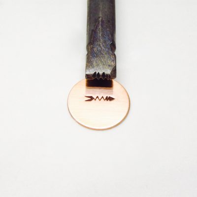 Zig-Zag Arrow Single Stamp 1038