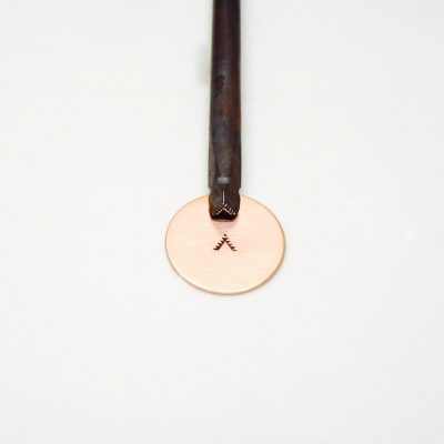 Small Triangle Ridge Single Stamp 818