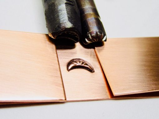 Curved Shell Design Bumpout Stamps 1838 - Image 3