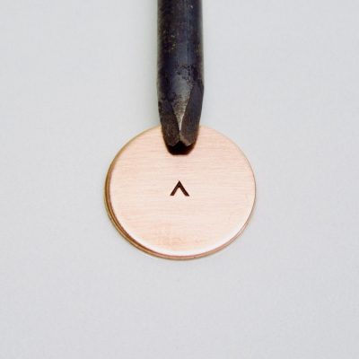 Plain V Line Single Stamp 8332