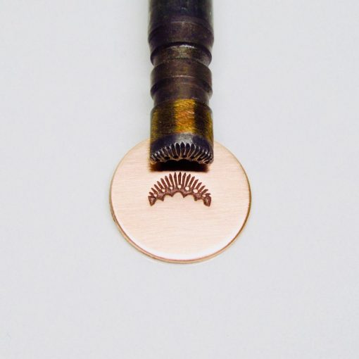 Shell with Dots Down Curved Single Stamp 238