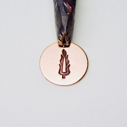 Straight Feather with Curvy Design Single Stamp 912