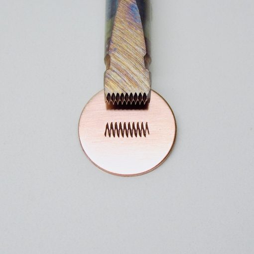 Long Zig Zag Line Single Stamp 438