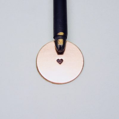Small Solid Heart Single Stamp 118