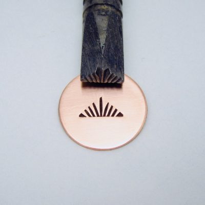 Triangle Lined Design Single Stamp 838