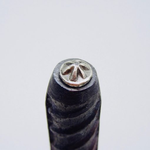 Six Petal Design Single Bead Stamp 19516 - Image 2