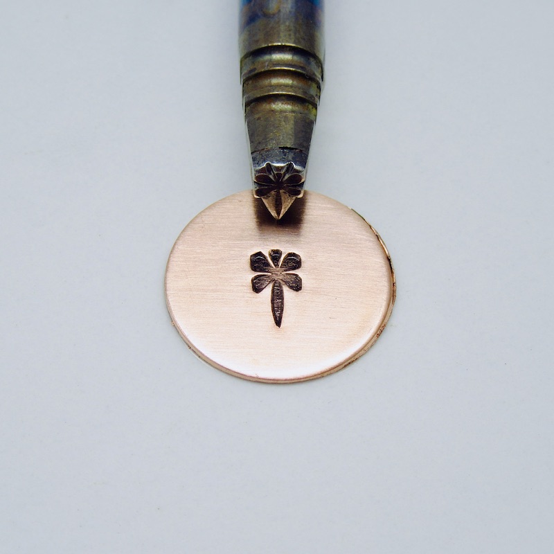 Dragon Fly Short Wing Single Stamp 9516