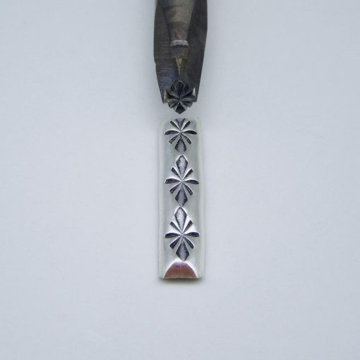 Diamond Line Design Half Round Wire Single Stamp 1638