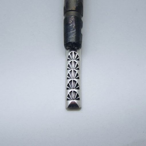 6 Flat Ray Shell Design Half Round Wire Stamp 1614