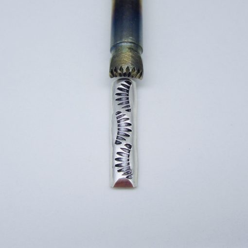 Curved Point Sun Ray Half Round Wire Stamp 1638