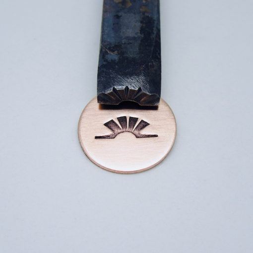 4 Sun Ray Design Border Stamp 212