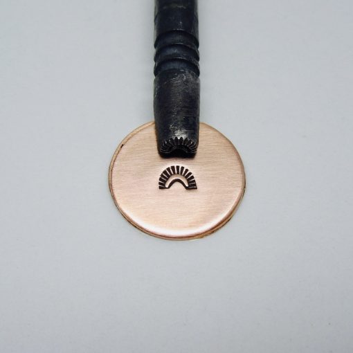 Sun Ray Top Ridged Design Single Stamp 214