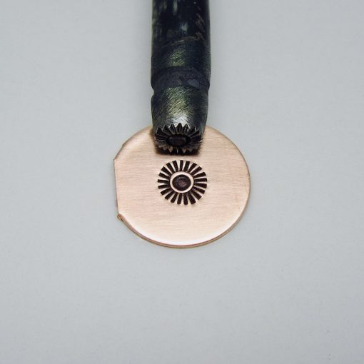 Round Ray Design Middle Dot Single Stamp 3516