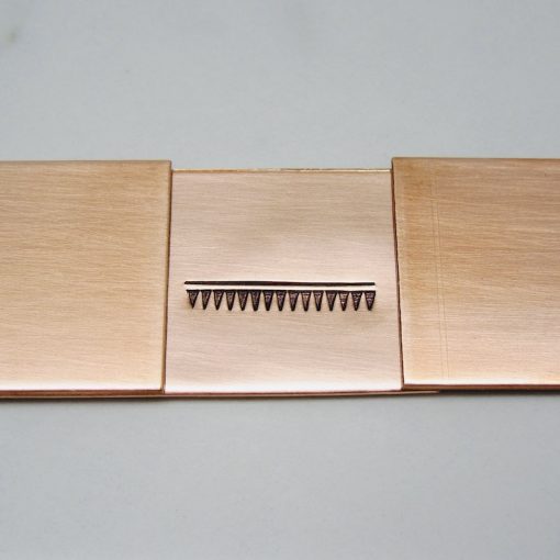 Top Straight Line with Serrated Bottom Design Border Stamp 734