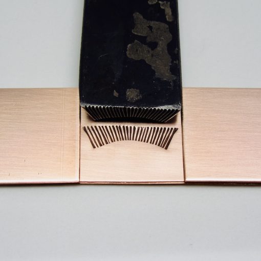 Fan Curve with Lines Border Stamp 71