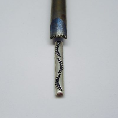 Sun Ray 10 Spiked Design Half Round Wire Single Stamp 1638
