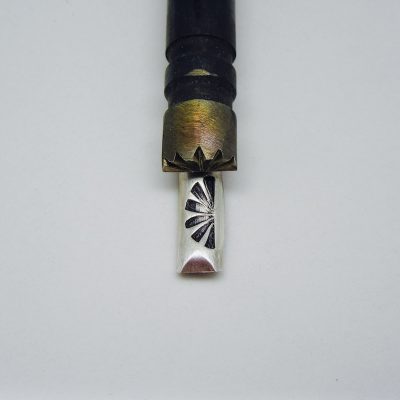Long 6 Lined Shell Half Round Wire Single Stamp 1638