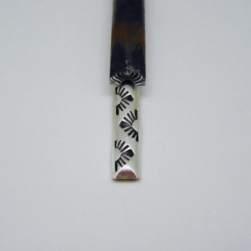 Triangle with Top Diamond Ray Design Half Round Wire Stamp 1638