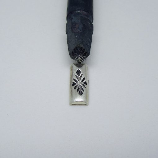 Diamond Flake Design Half Round Wire Stamp 1638