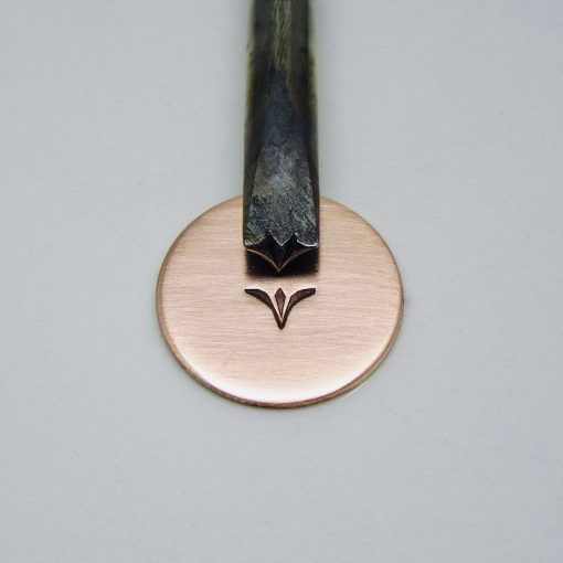  Traditional Petal Bloom Med Design Single Stamp